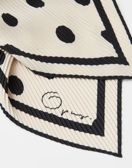 Opus Apuntie Scarf Black -0