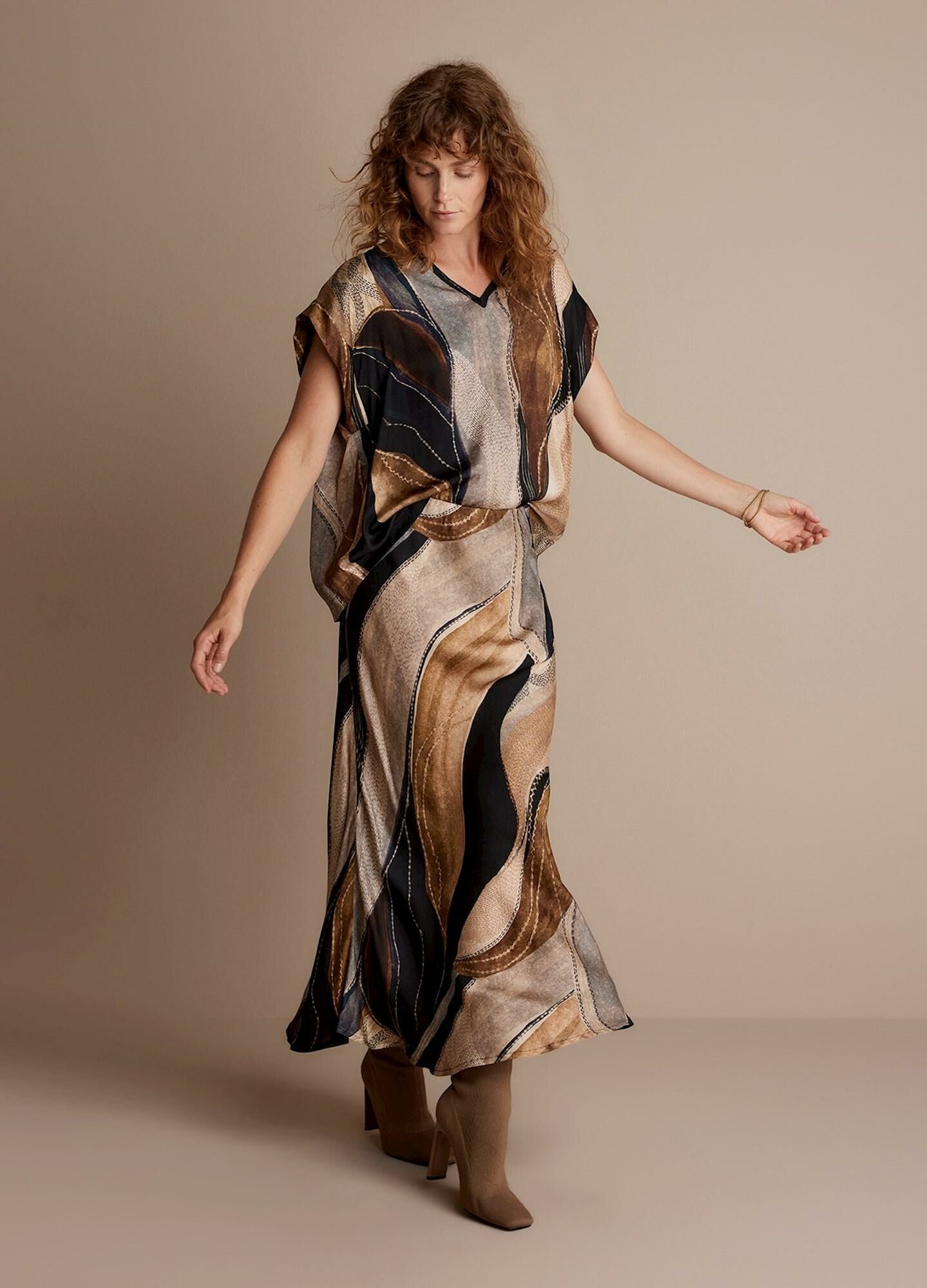 Summum Woman Top Flowy Lines