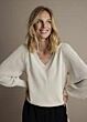 Summum Woman V-Neck Sweater Knit Ivory