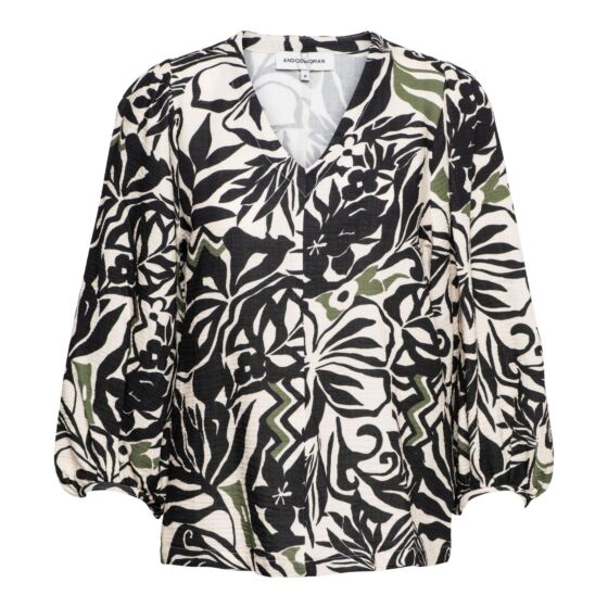 Woman And Co Top Ayla Leaf 